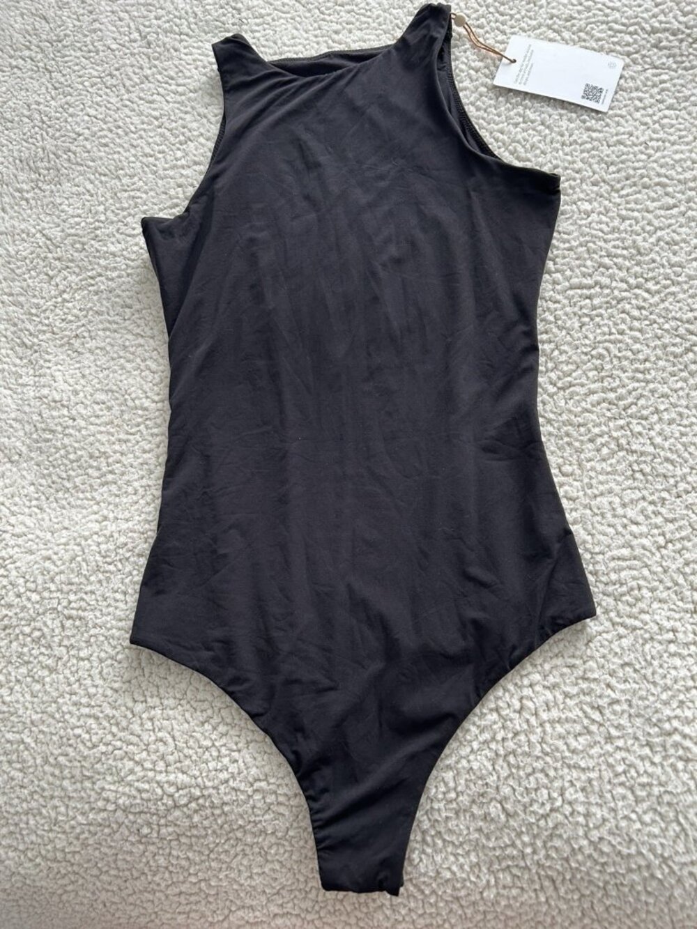 Quince Second Skin Round Neck Sleeveless Tank Style Bodysuit Black Size S